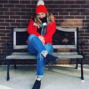 Meet your Posher, Kayla